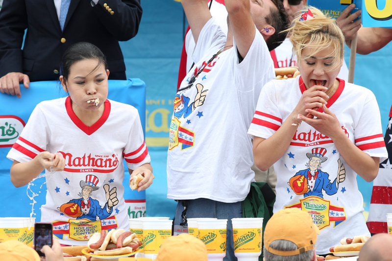 Illustration for article titled The Grossest Photos From The Nathan's Hot Dog Eating Contest